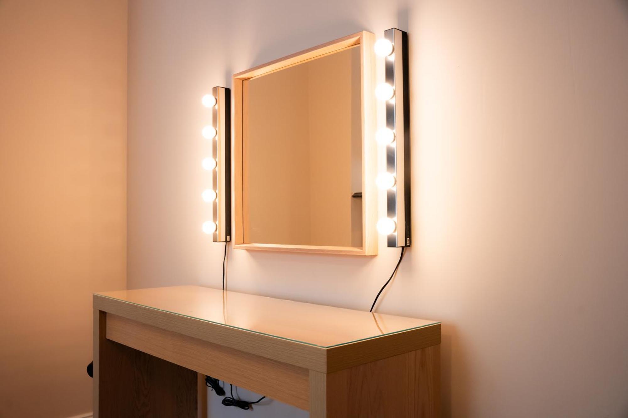 Casa Arkles - Next To Stadium - Free Parking Holiday home Liverpool